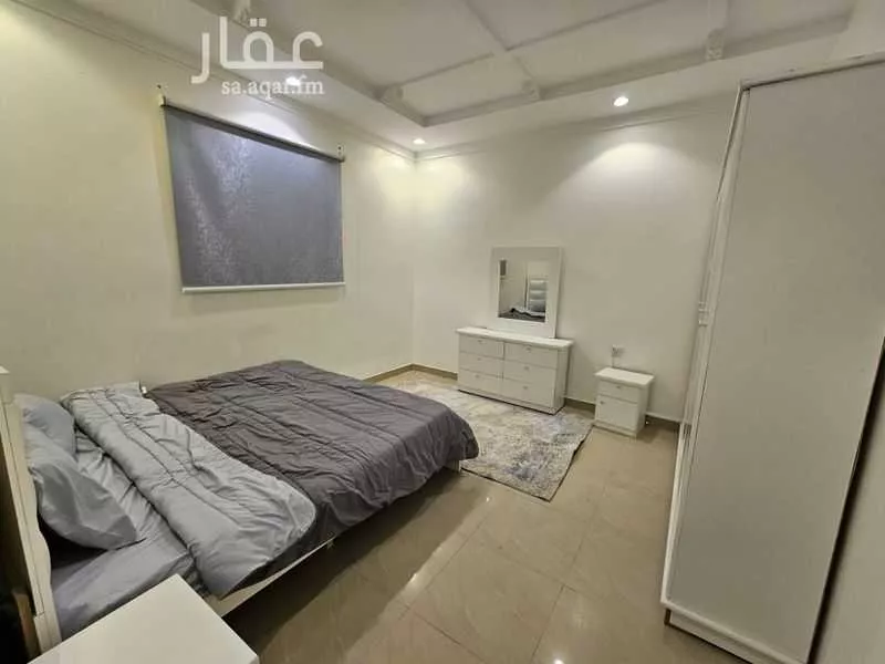 شقة 4 غرف في الملقا 1