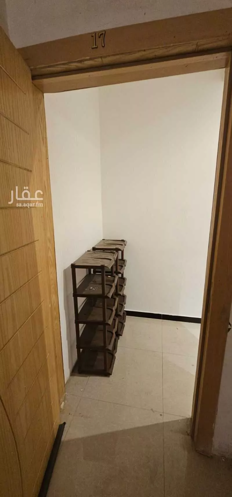 شقة 1 غرف في الملقا 5