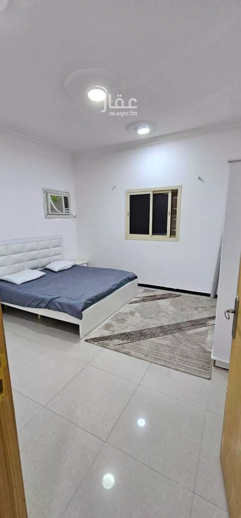 شقة 1 غرف في الملقا 4