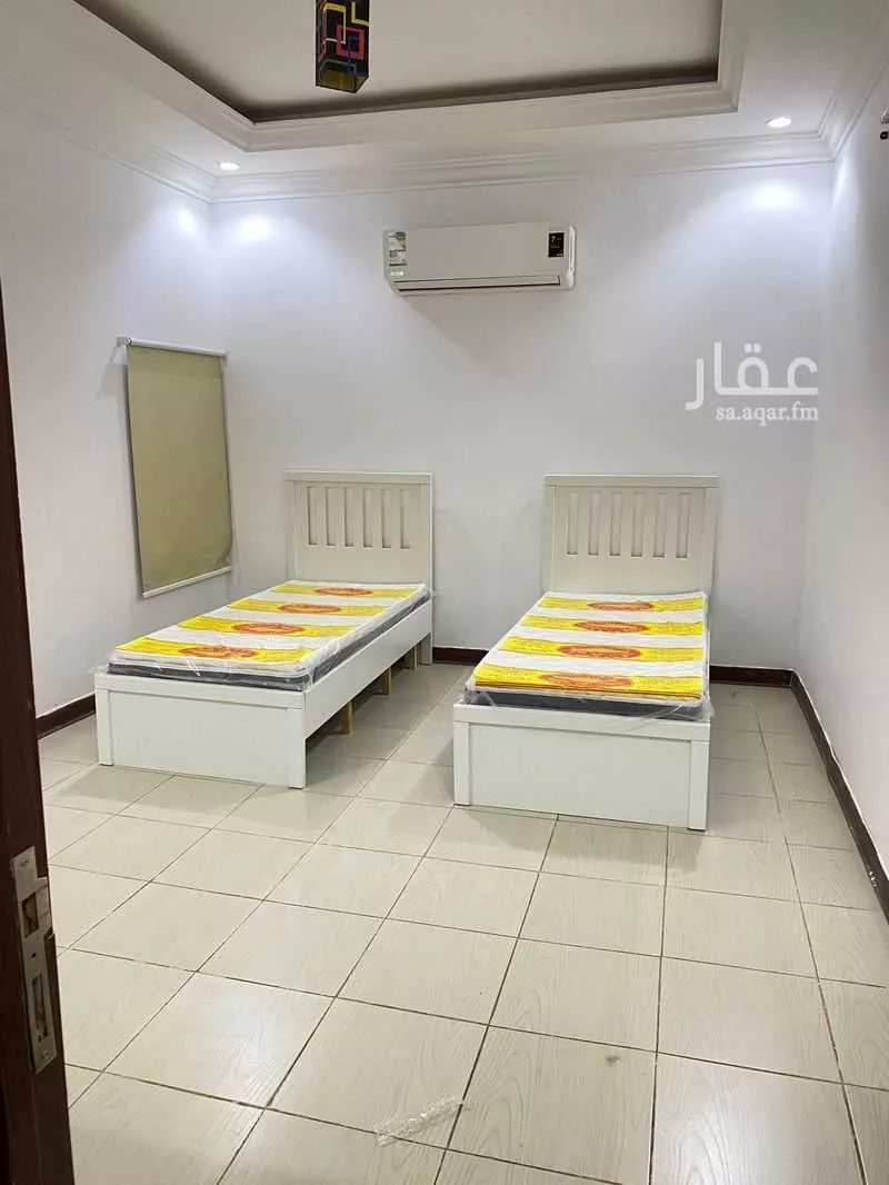 شقة 4 غرف في العقيق 3