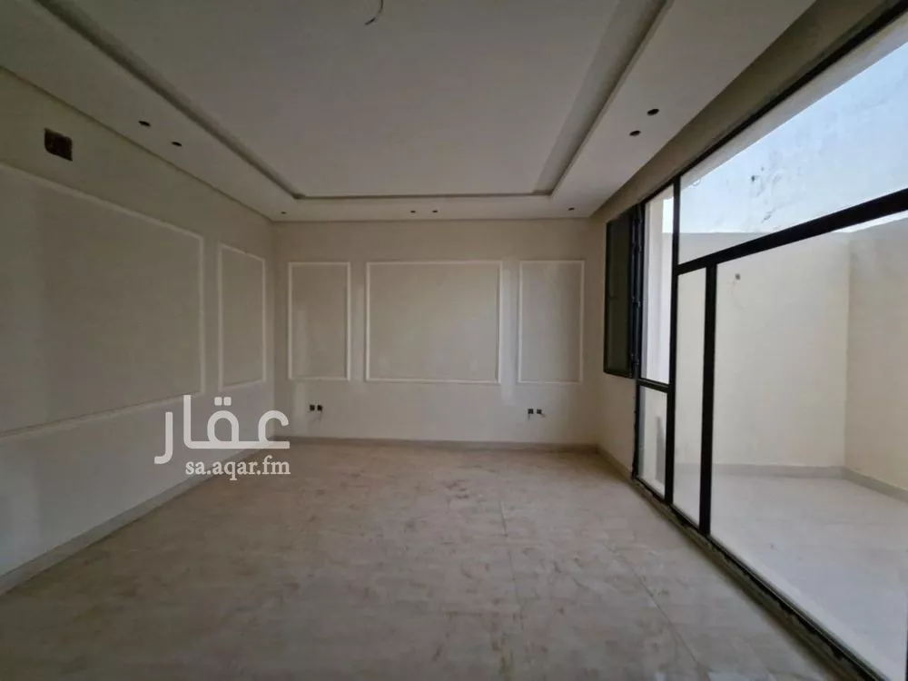 فيلا 6 غرف في العارض 2