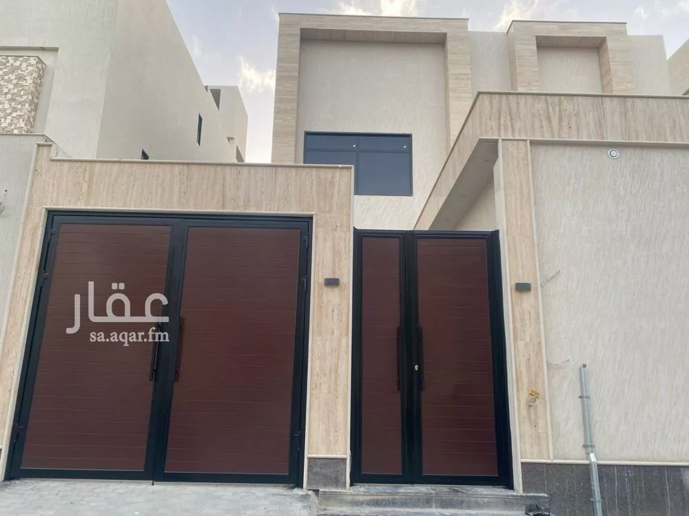 فيلا 5 غرف في النرجس 4