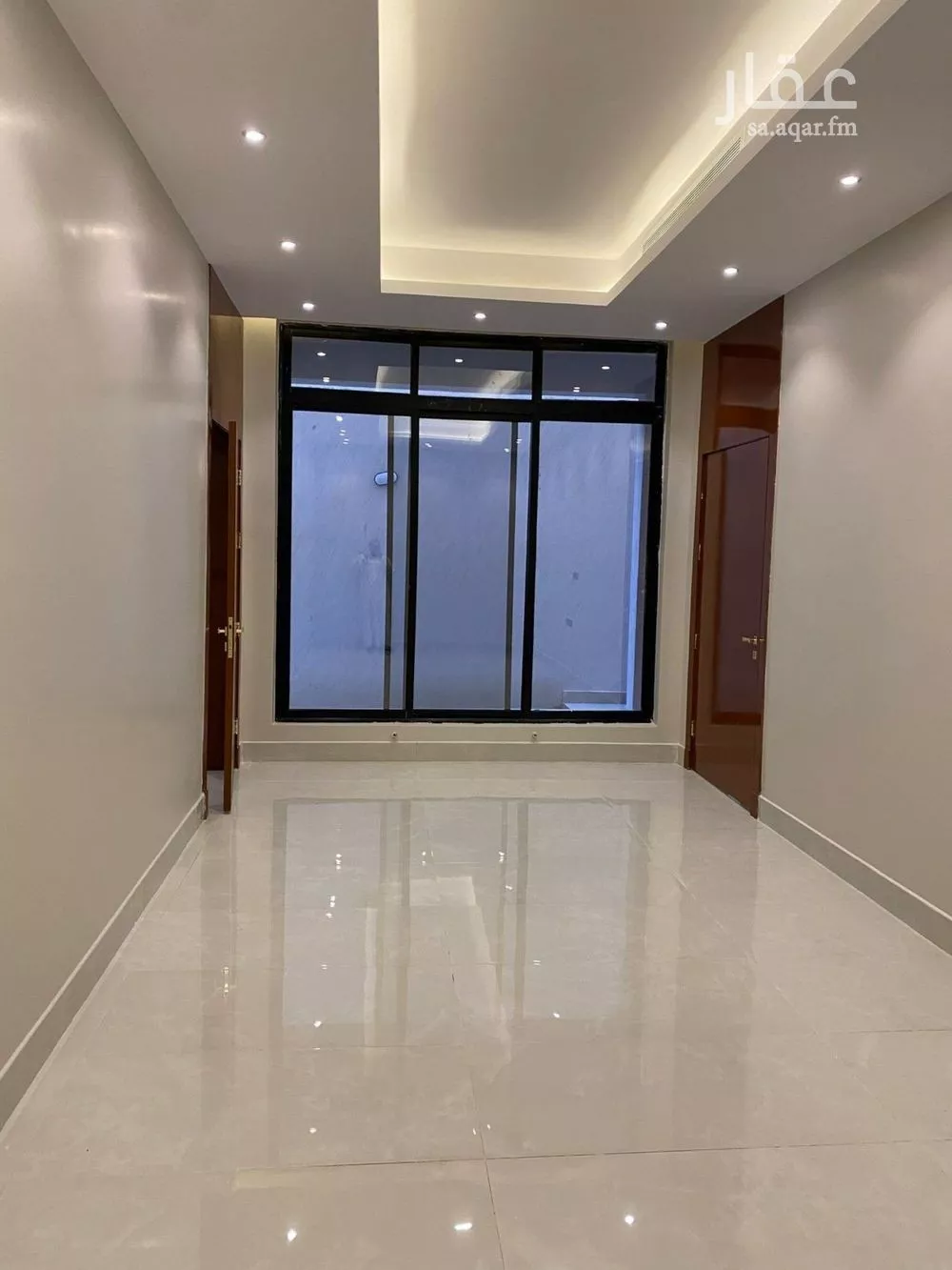 فيلا 5 غرف في النرجس 1