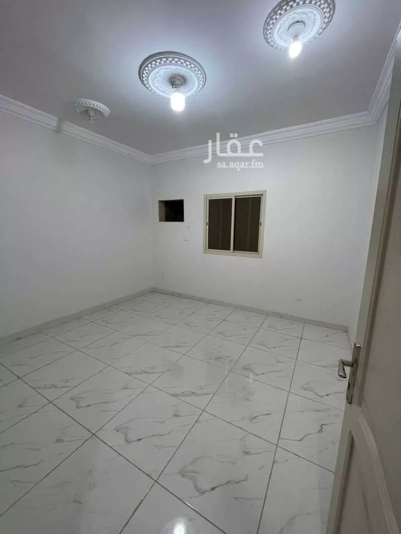 4 bedroom apartment in Al Wahah, Jeddah 13