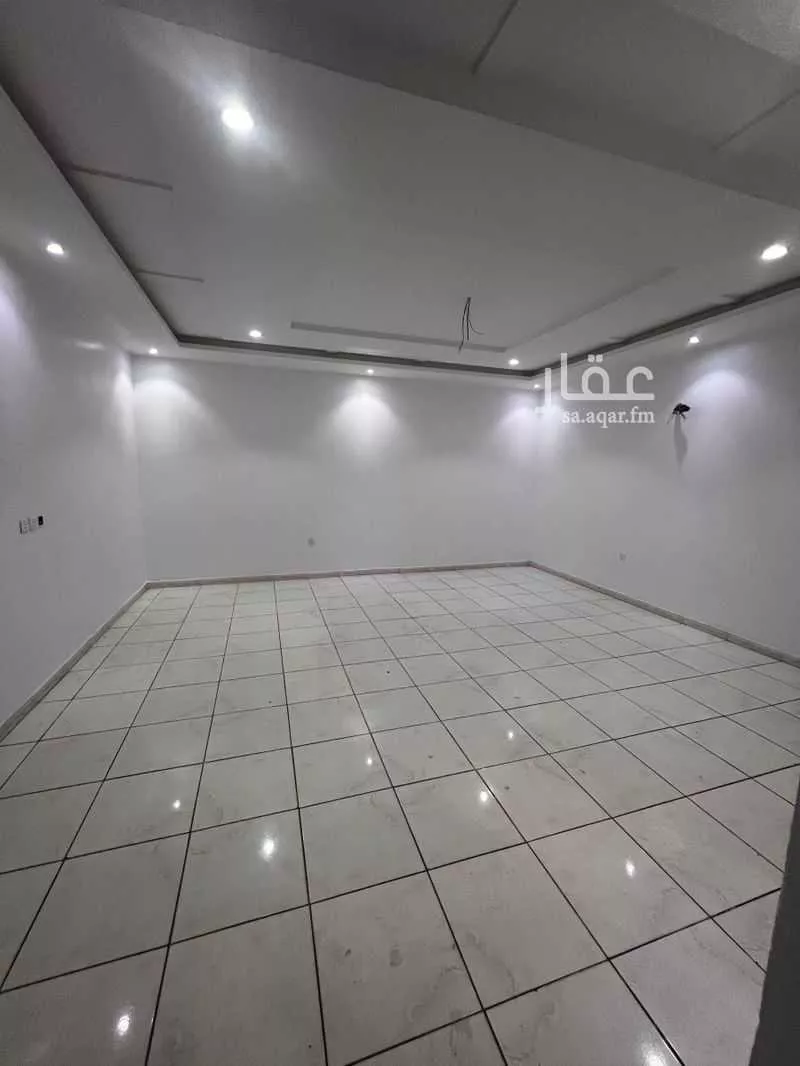 4 bedroom apartment in Al Wahah, Jeddah 10