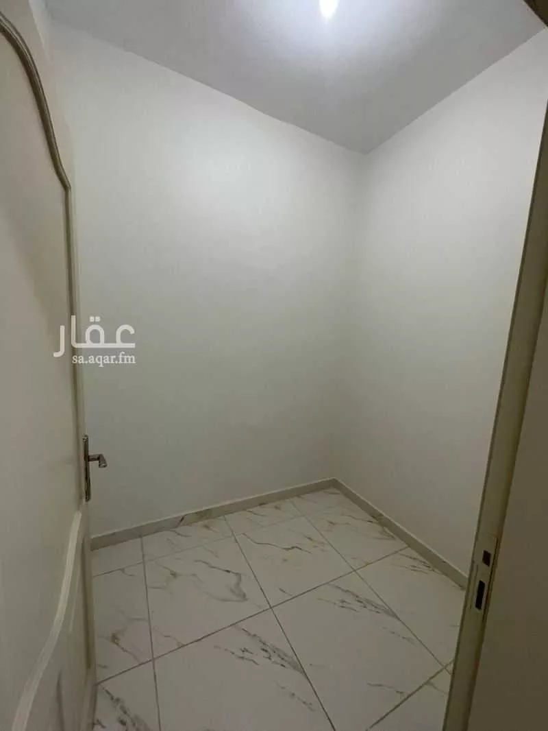 4 bedroom apartment in Al Wahah, Jeddah 4