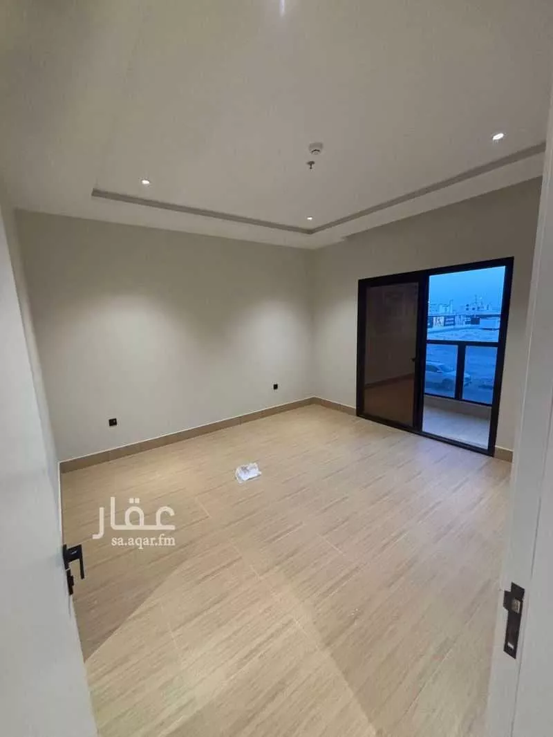 شقة 3 غرف في السيف 1