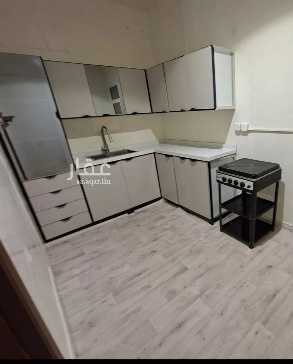 2 bedroom floor in Al Falah 3