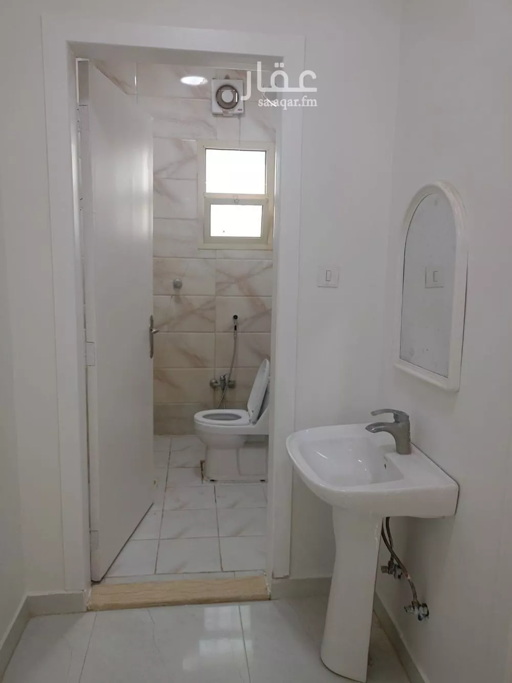3 bedroom floor in Al Munsiyah 4