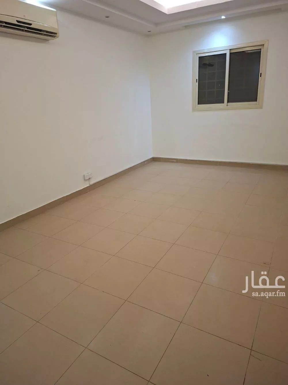 2 bedroom floor in Al Falah 4