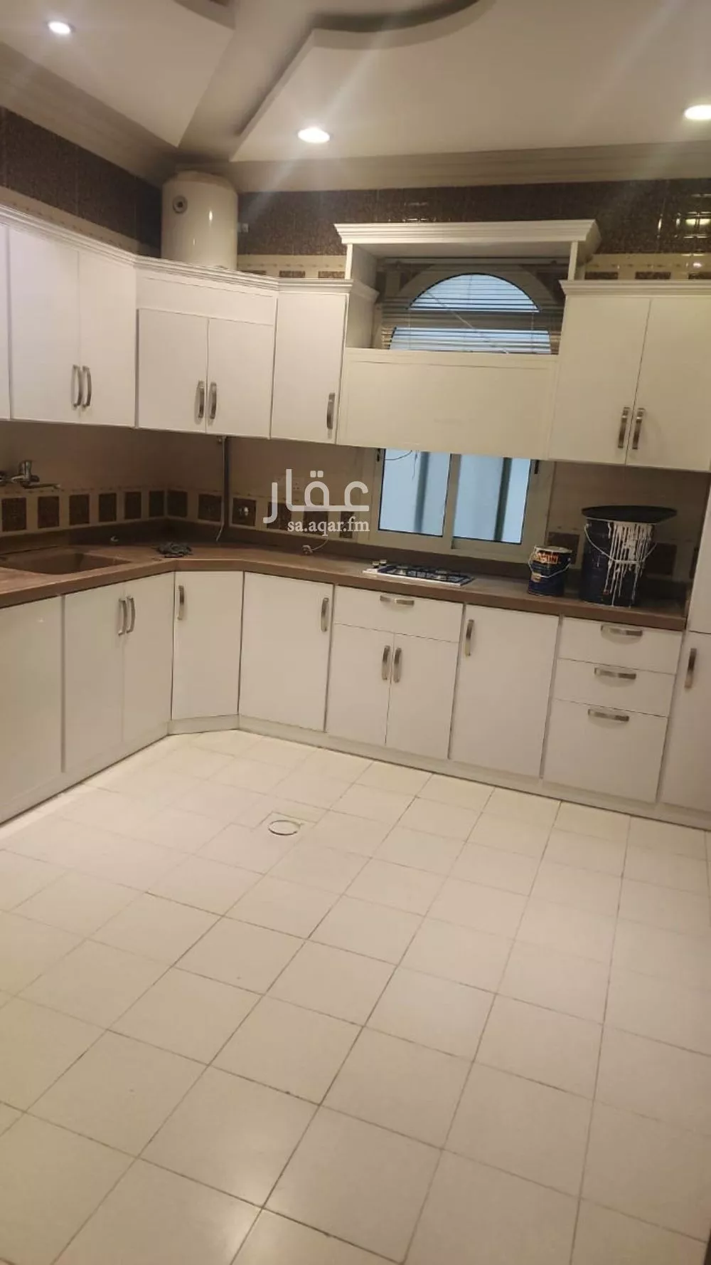 3 bedroom floor in Al Malqa 4