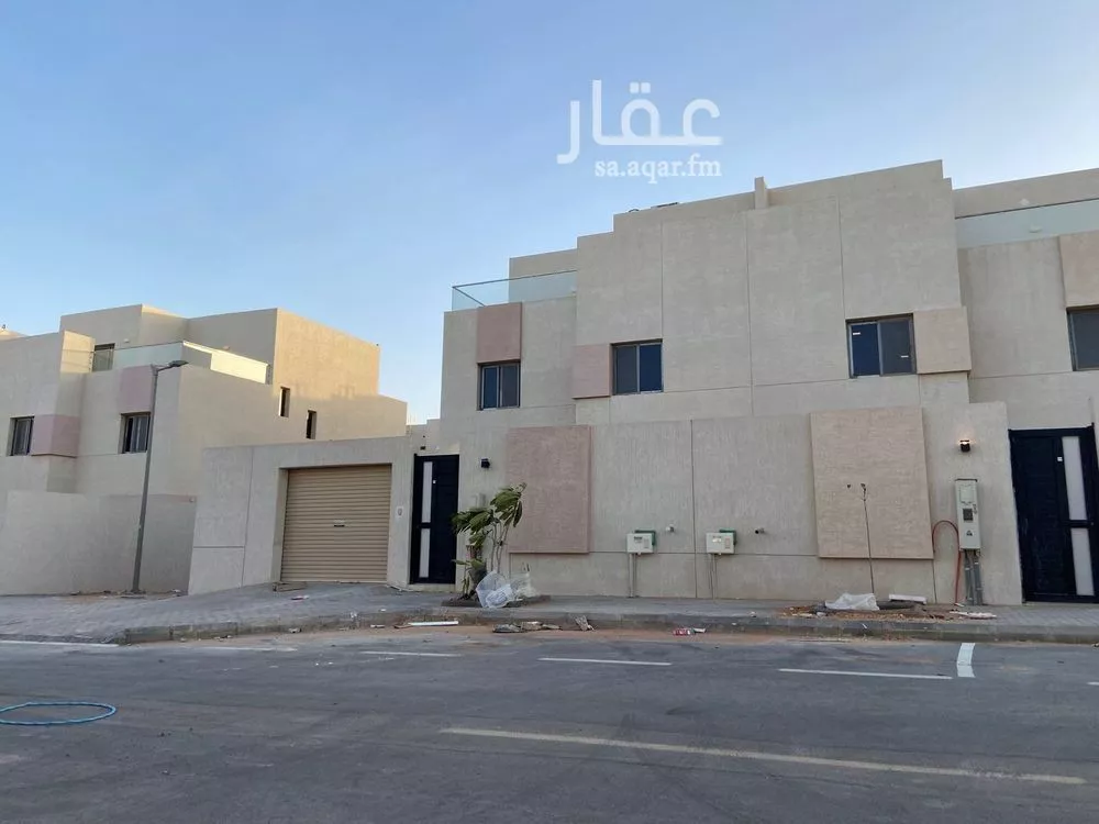 فيلا 4 غرف في النرجس 3