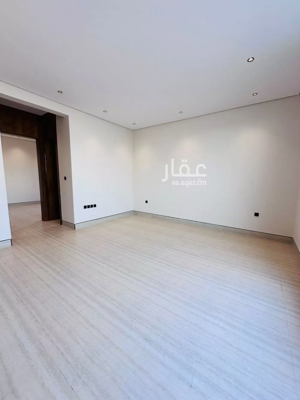 فيلا 6 غرف في المهدية 5