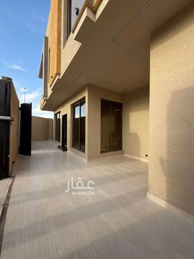 5 bedroom villa in Granada, Riyadh 4