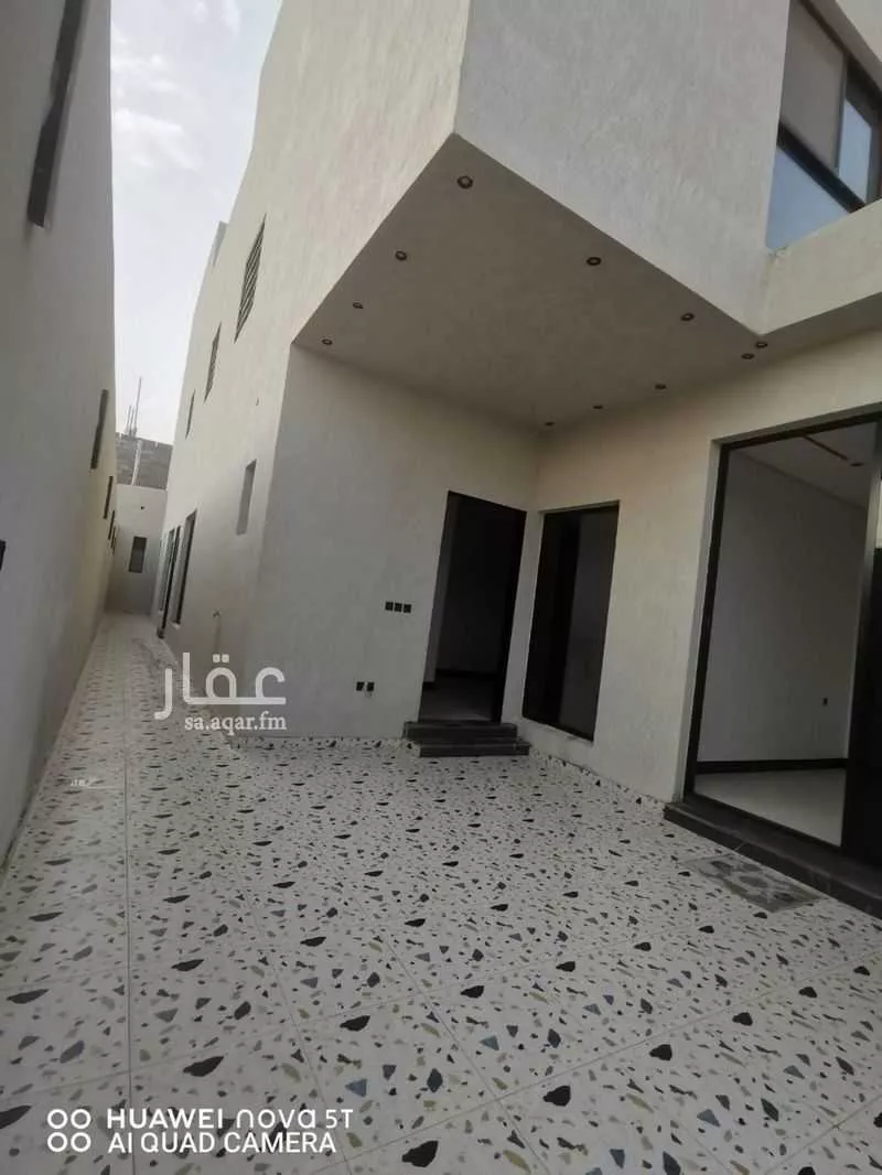 دور 3 غرف في الشرق 3