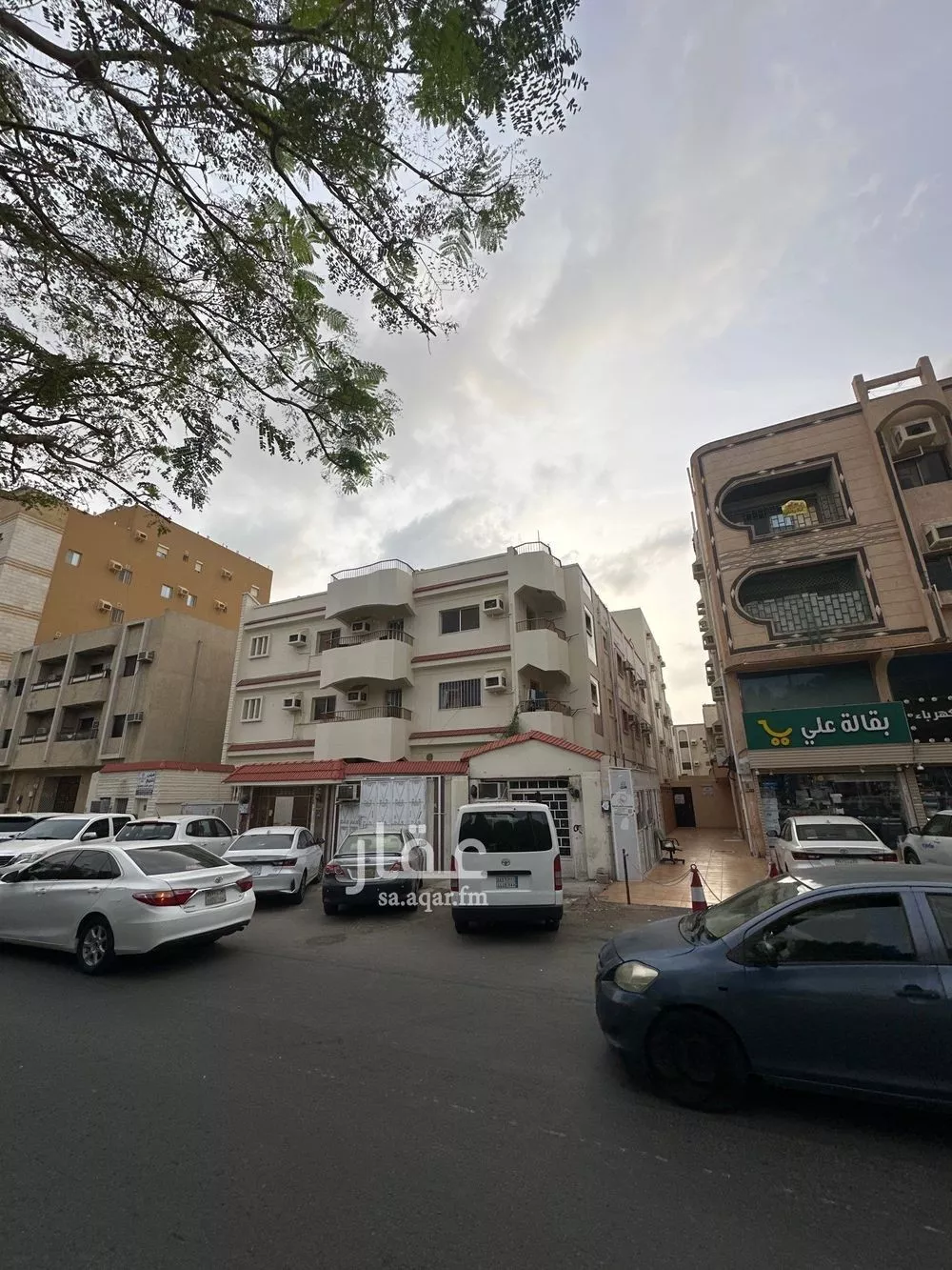 630 sqm building in Al Aziziyah 4