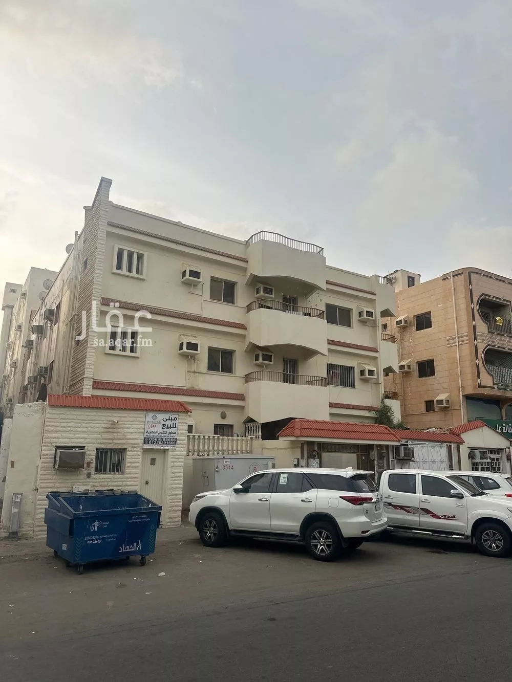 630 sqm building in Al Aziziyah 2