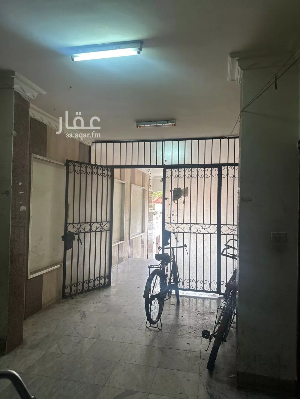 4 bedroom building in Al Aziziyah, Jeddah 6