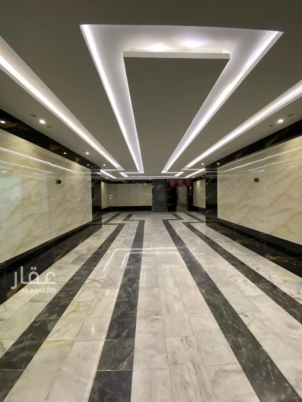 شقة 4 غرف في الواحة 3