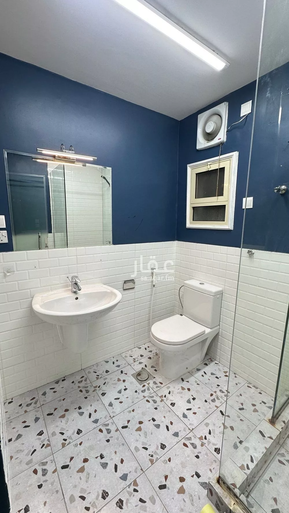 شقة 4 غرف في الزهراء 2