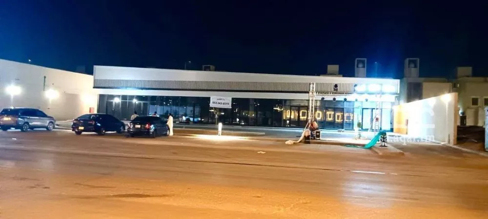 عمارة 2194 م² في الرمال 5