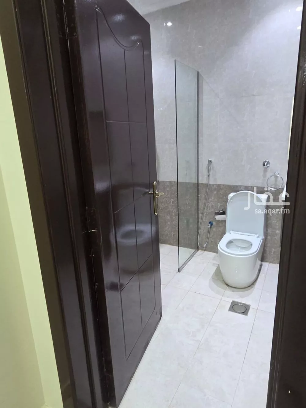 4 bedroom floor in Al Yasmin 5