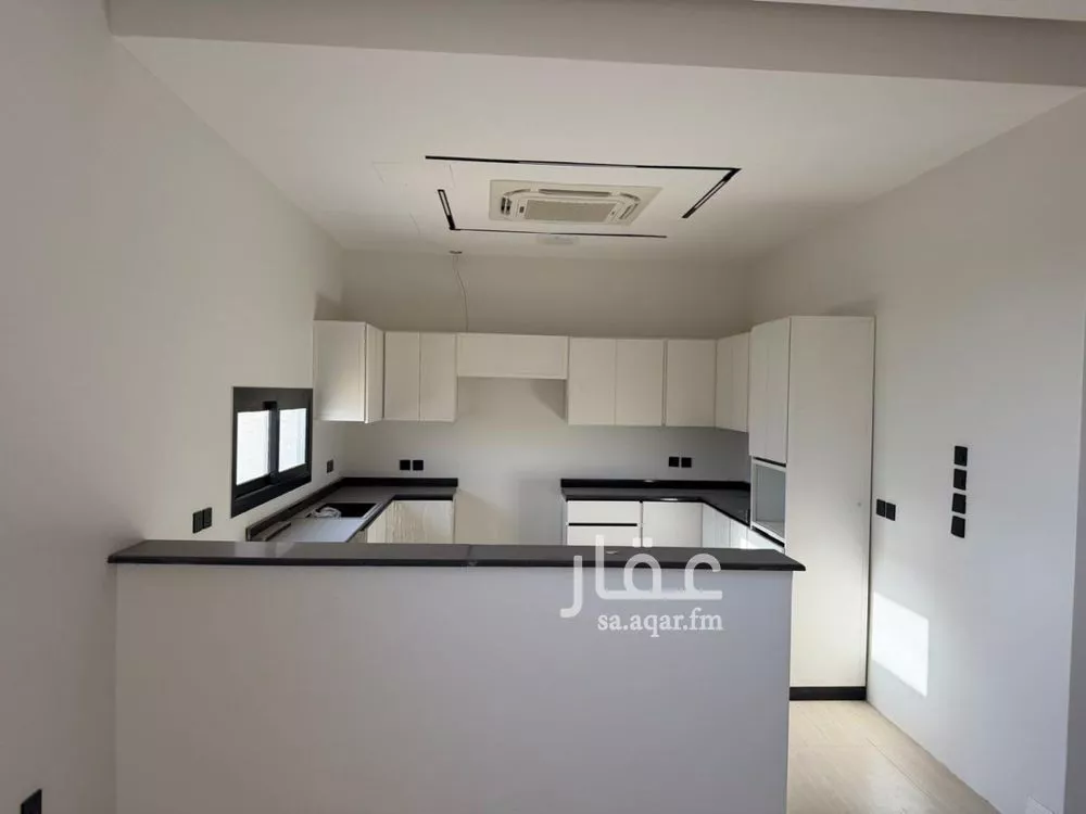 4 bedroom villa in Al Aridh 3
