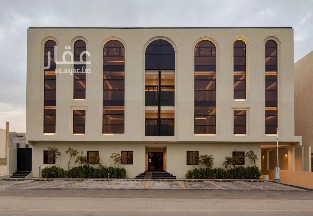 شقة 3 غرف في الملقا 4