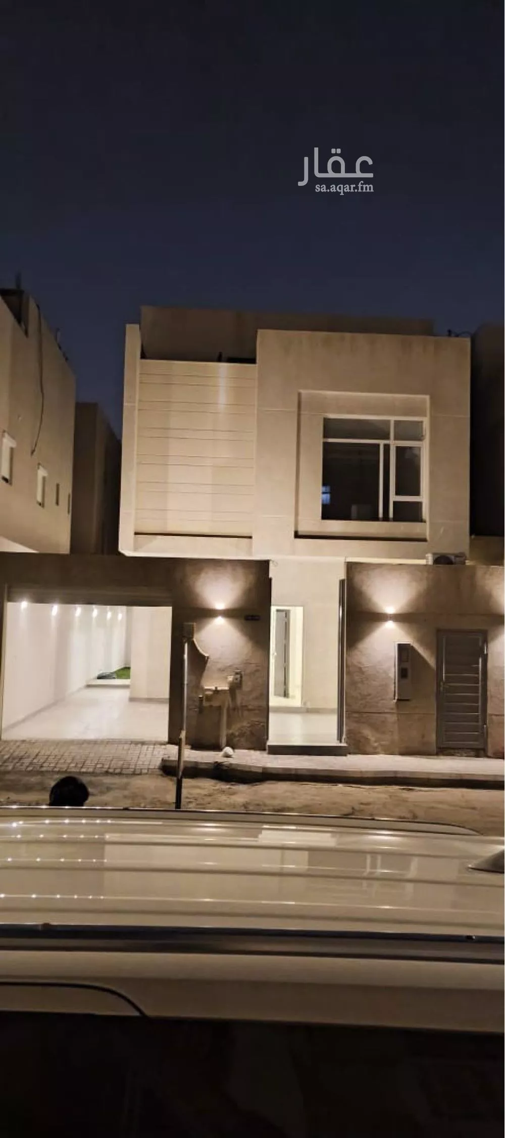 فيلا 5 غرف في العارض 1