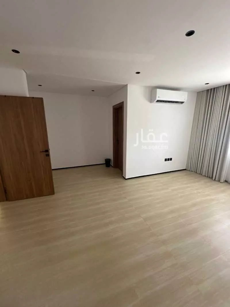 3 bedroom villa in Sports City, Eastern Province 7