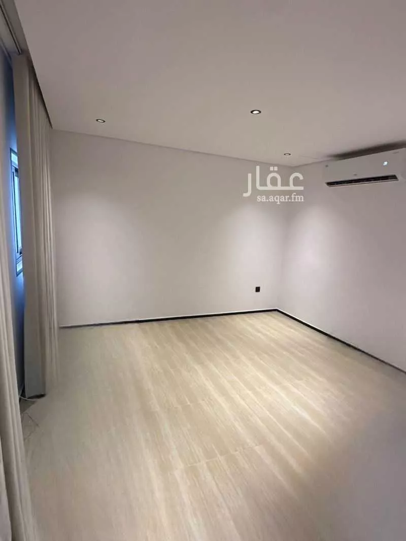 3 bedroom villa in Sports City, Eastern Province 8