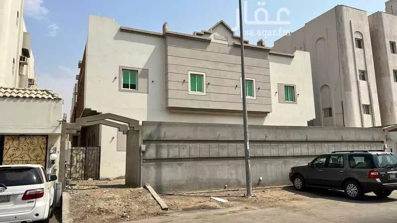 فيلا 25 غرف في الواحة 1