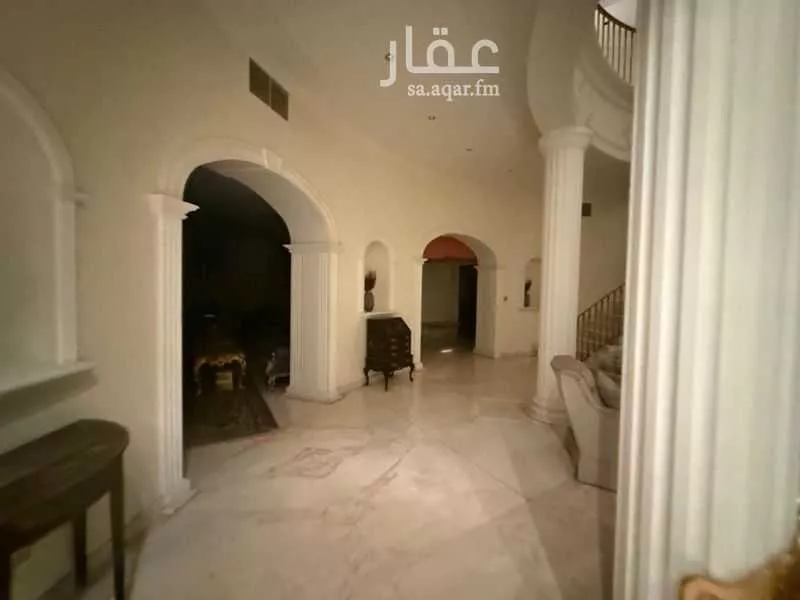 فيلا 7 غرف في الورود 2