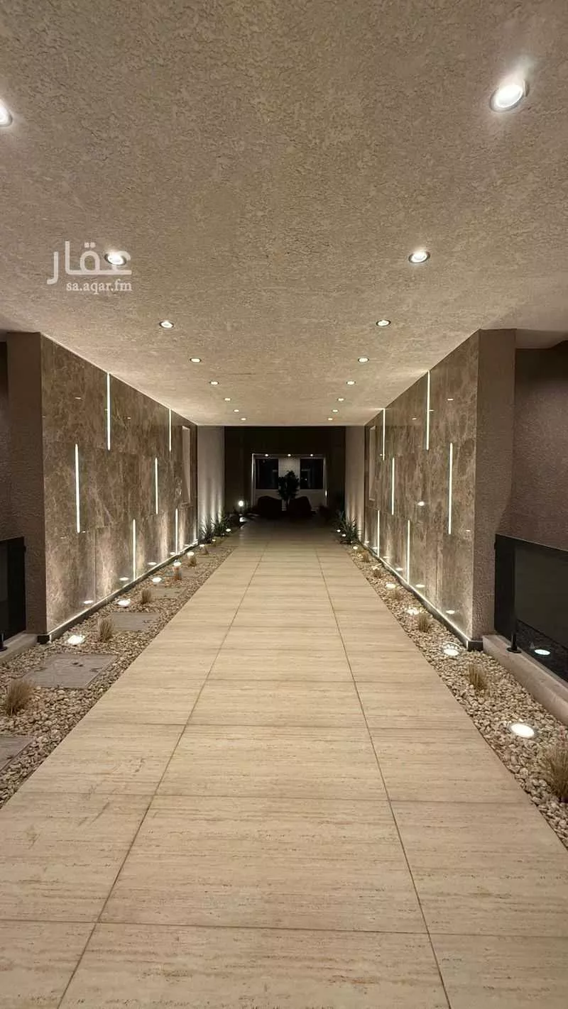 شقة 4 غرف في العارض 1