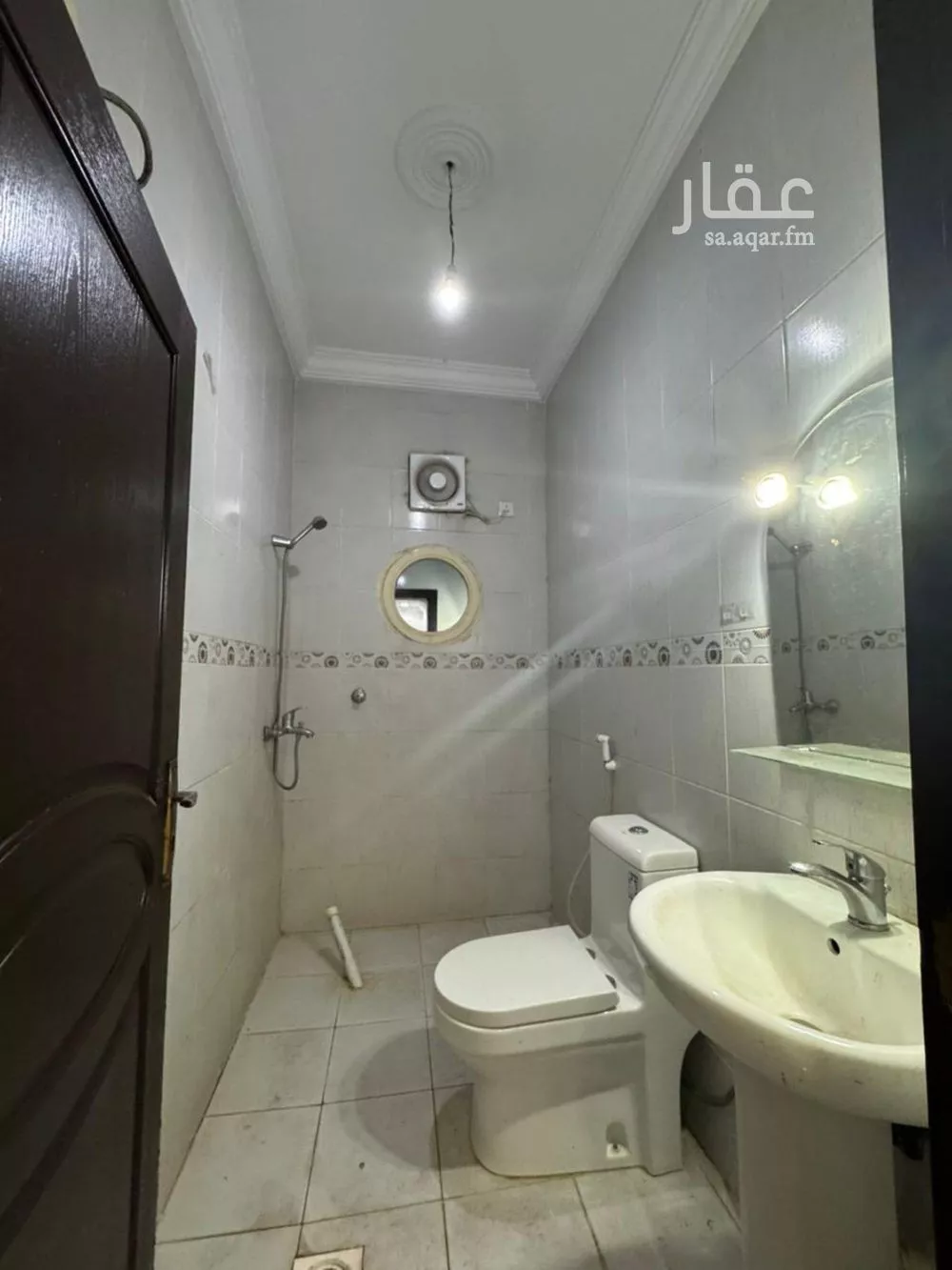 شقة 4 غرف في الواحة 2