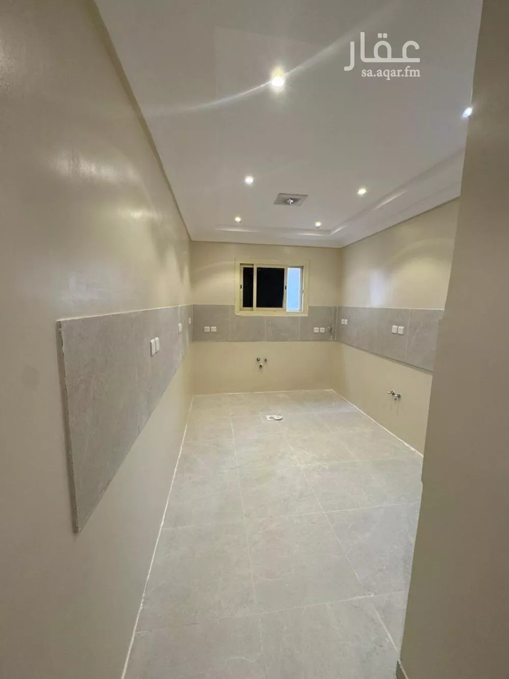 شقة 4 غرف في الريان 4