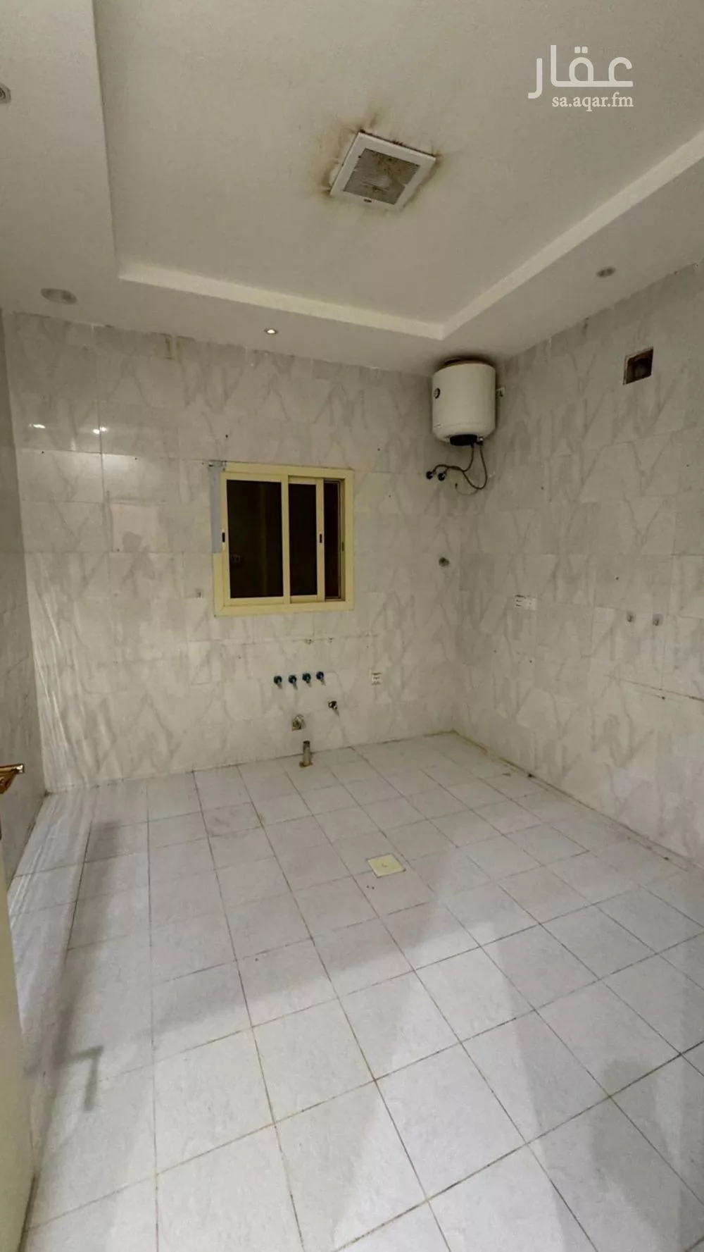 3 bedroom floor in Al Aridh 2