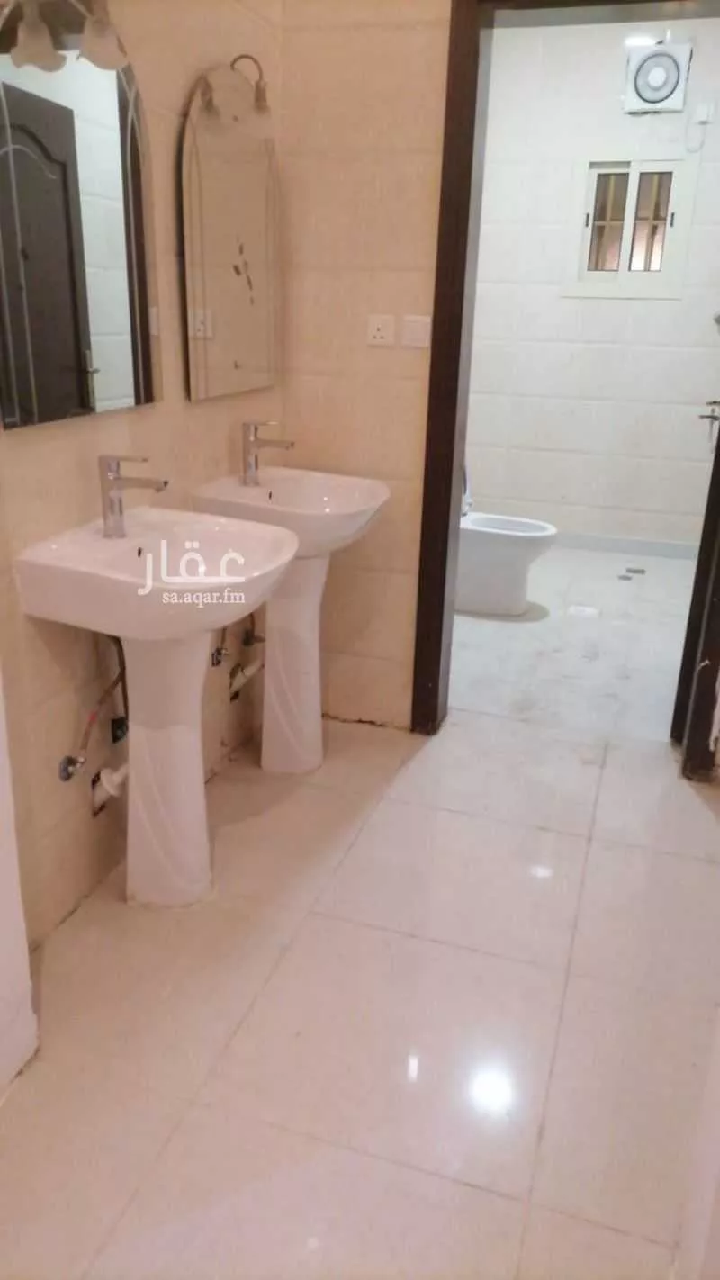4 bedroom apartment in Az Zomorod, Jeddah 4