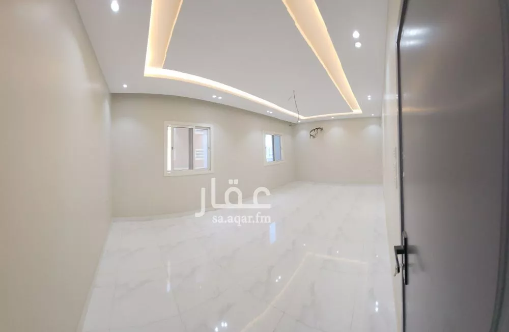 4 bedroom building in Al Nakheel, Jeddah 11