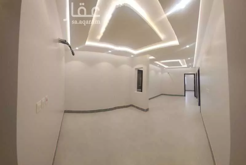 5 bedroom apartment in Al Hamdaniyah 9