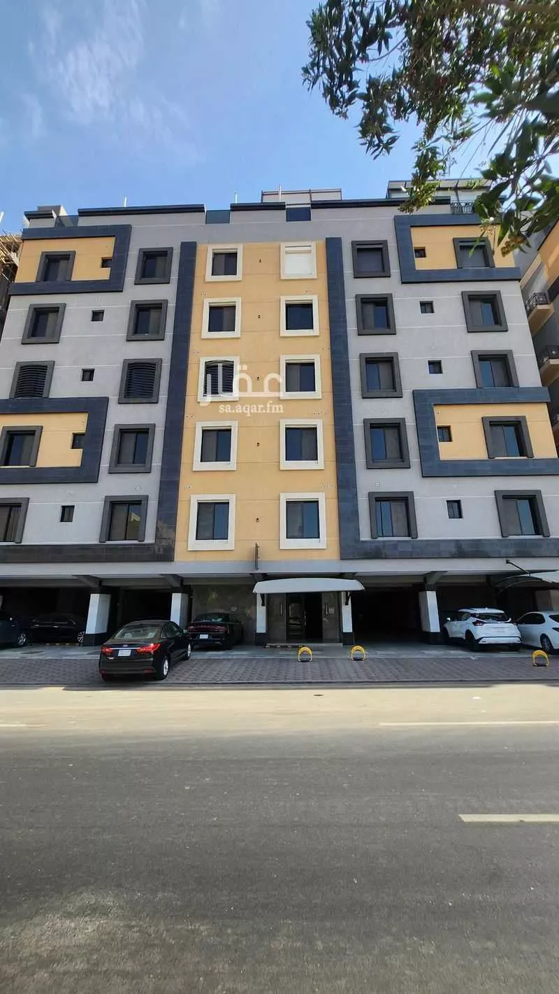 5 bedroom apartment in Al Fayha, Jeddah 13
