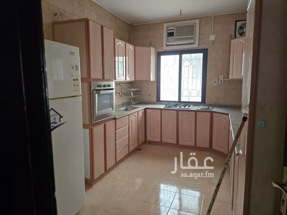 2 bedroom apartment in Al Safa, Jeddah 4