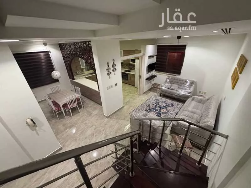 شقة 3 غرف في الحمرا 4