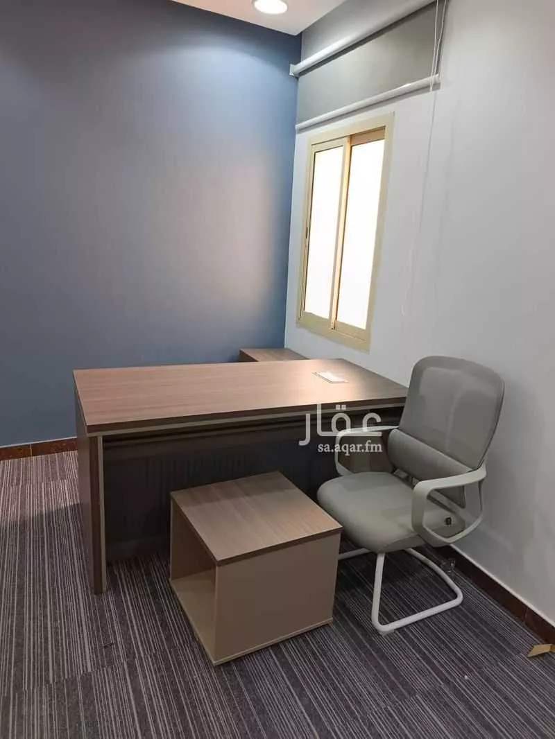 مكتب 75 م² في اشبيلية 4