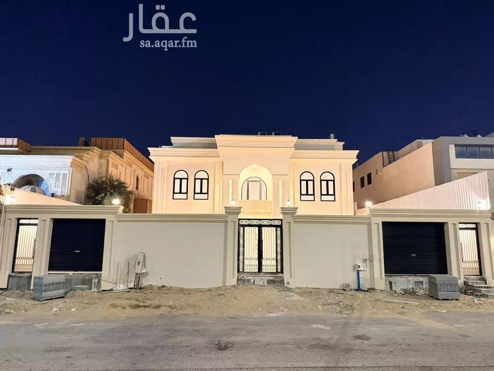 فيلا 14 غرف في النزهة 2