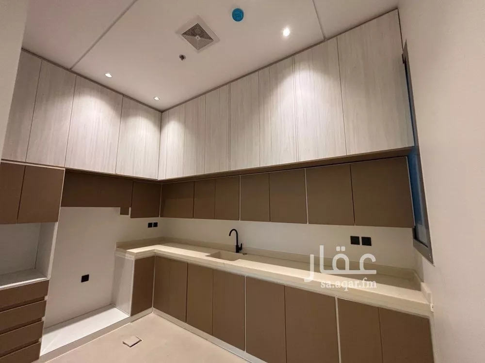 شقة 2 غرف في العارض 3