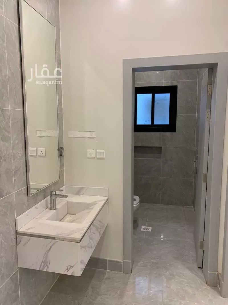 3 bedroom floor in Jeddah 4