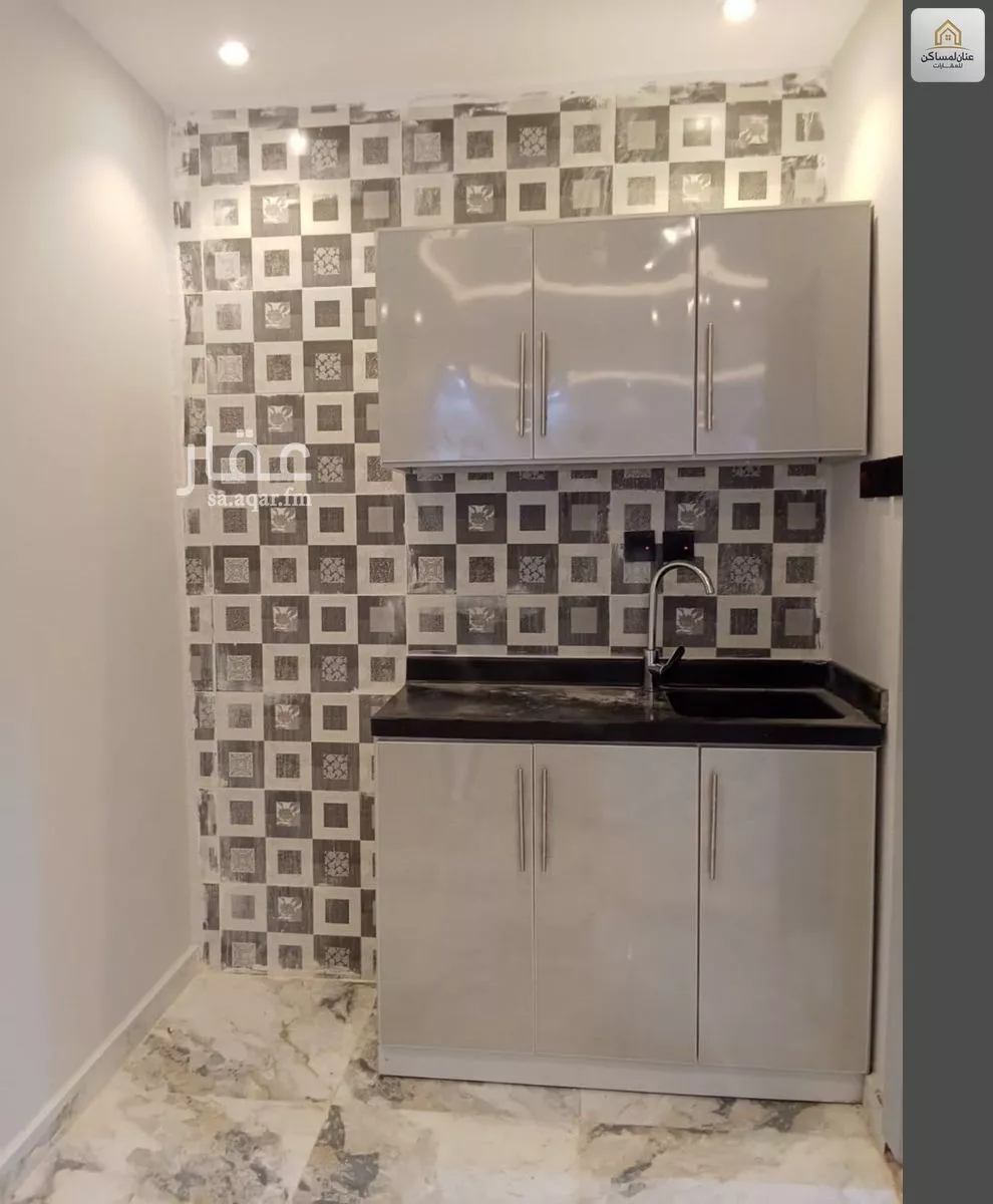 شقة 1 غرف في الخليج 5