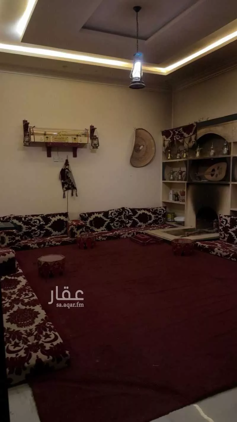 شقة 6 غرف في الرمال 4