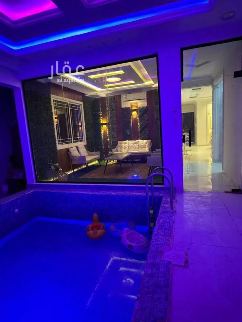 شقة 6 غرف في الرمال 5